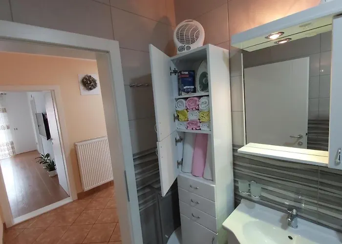 Exclusive * Paraćin